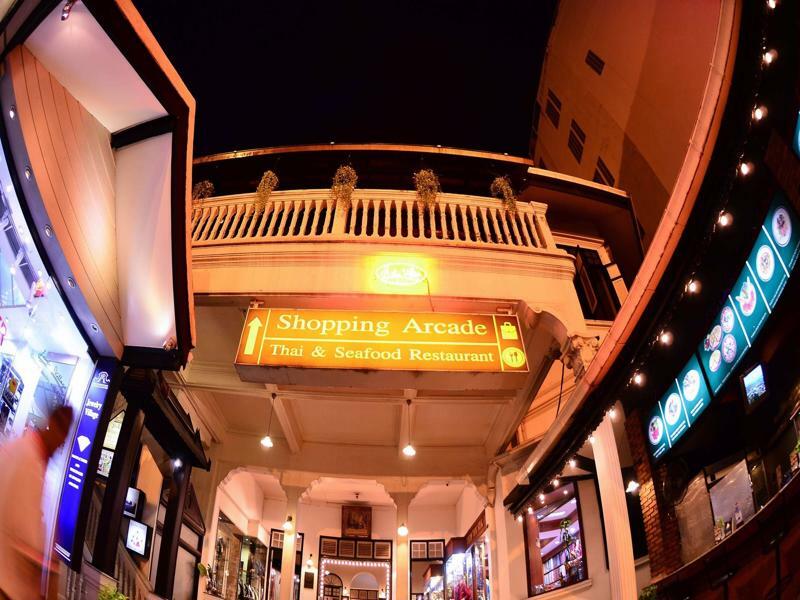 Silom Village Inn Bangkok Exterior foto